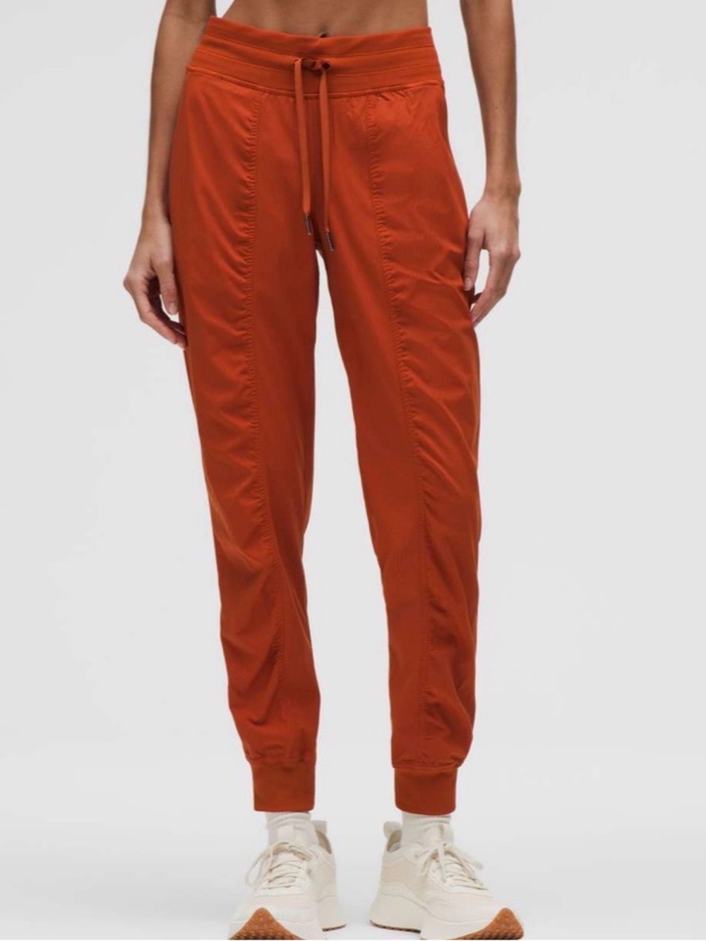 Lululemon Dance Studio Mid-Rise Jogger *Full Length
Autumn Rust